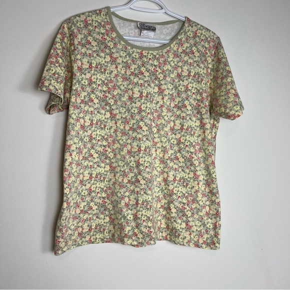 tradition country collection Tops - Vintage 90s Ditsy Floral T-Shirt | Tradition Country Collection